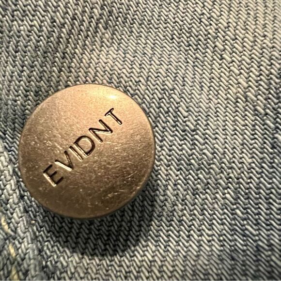 NWOT EVIDNT Los Angeles Light Wash Cotton Distressed Denim Jean Cuff Shorts 27 - Picture 8 of 10